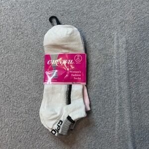 Carnival Socks Womens 9-11 Pink‎ White Fashion No-Show 2 Pair Pack HM9092 Cotton